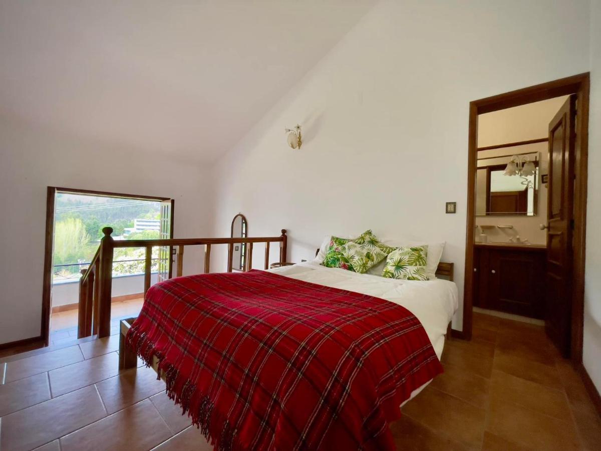 Villa Bouro - Breathtaking Scenery Near Geres Terras de Bouro Buitenkant foto